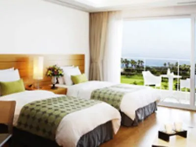 Shineville Luxury Resort Seogwipo 3*,